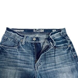 Reclaim Straight Leg Blue Jeans Mens 32 x 32 Low Rise Distressed Whiskering
